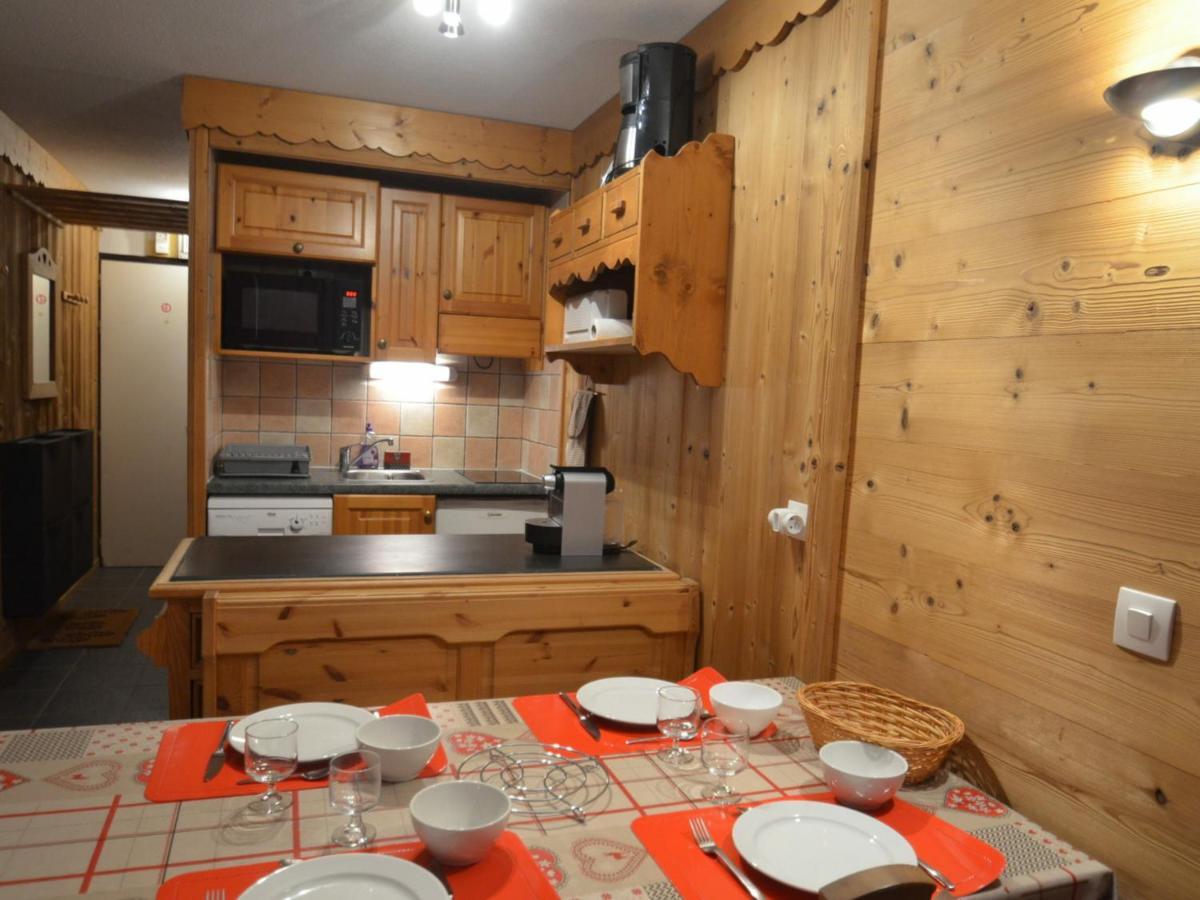 Studio Renove Style Montagne Pour 4 Pers Aux Menuires, Balcon Est, Acces Direct Pistes - Fr-1-452-22 Apartment Saint-Martin-de-Belleville Luaran gambar