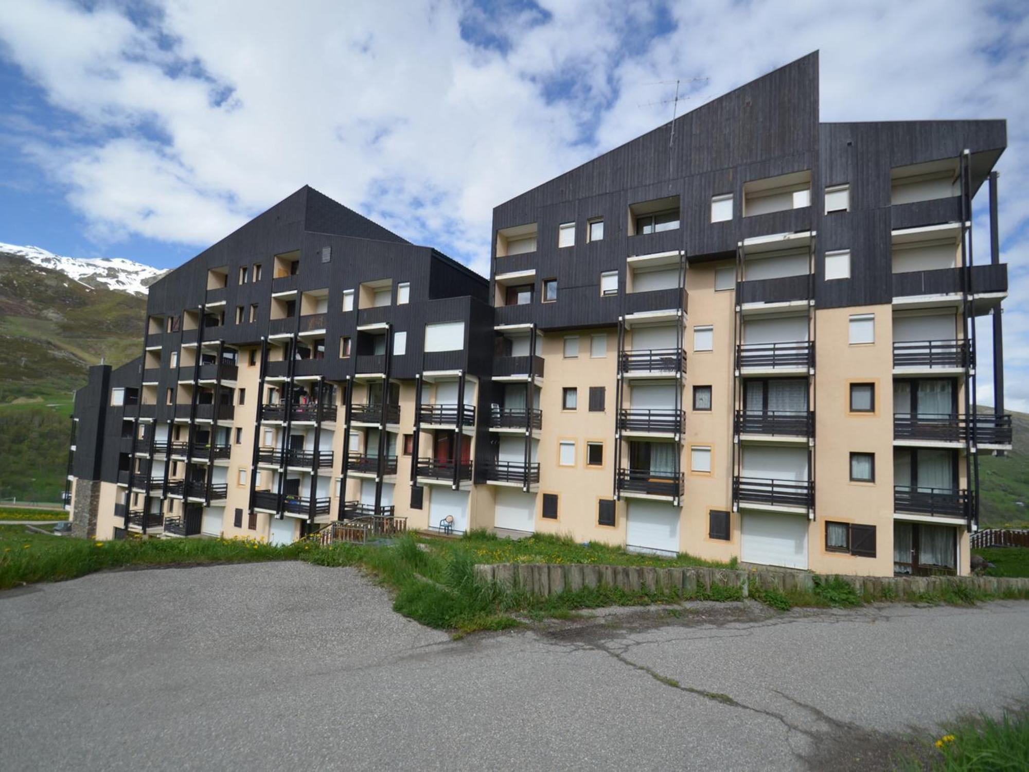 Studio Renove Style Montagne Pour 4 Pers Aux Menuires, Balcon Est, Acces Direct Pistes - Fr-1-452-22 Apartment Saint-Martin-de-Belleville Luaran gambar